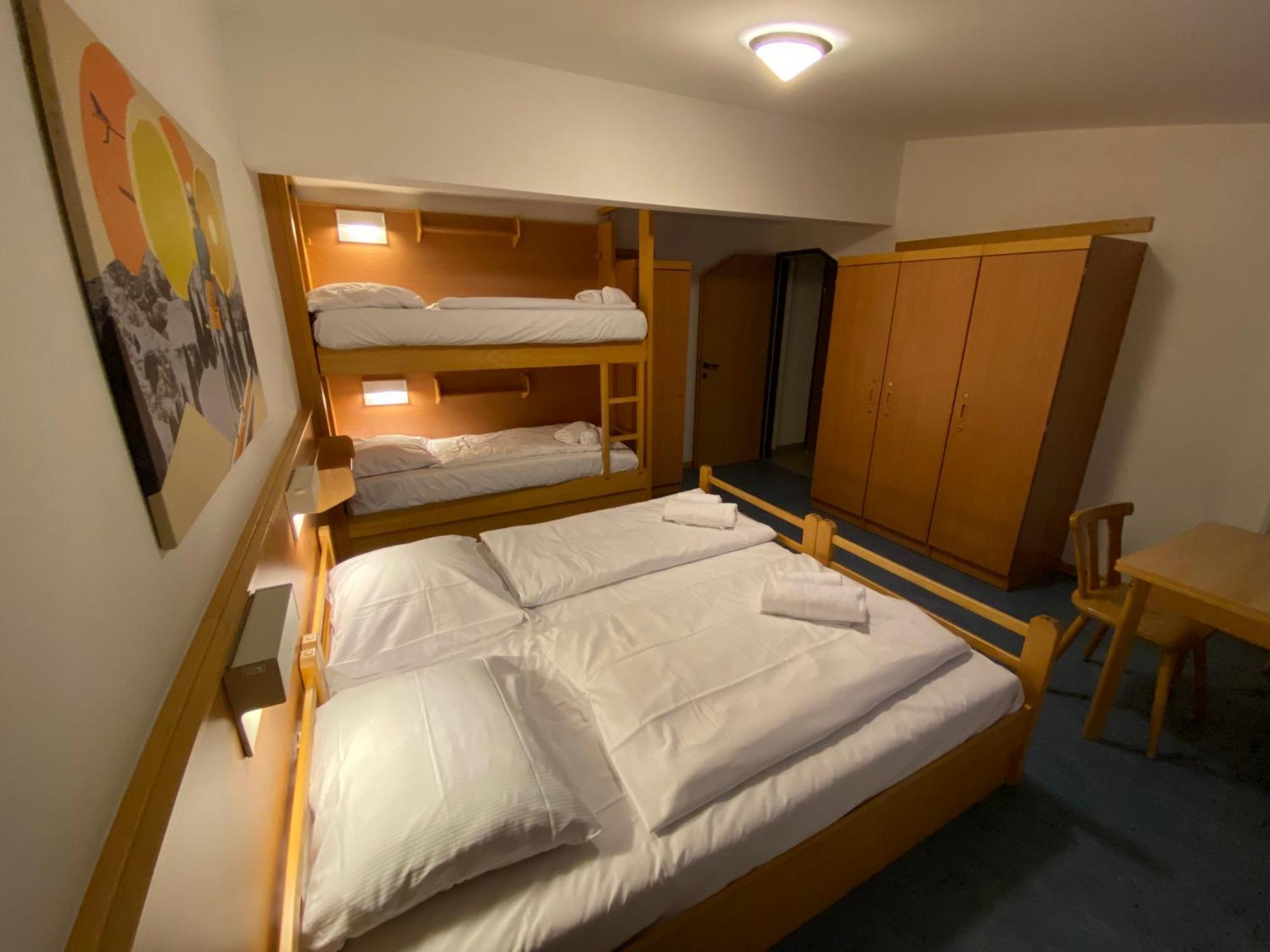 Twenty Seven City Hotel Zell am See Bagian luar foto