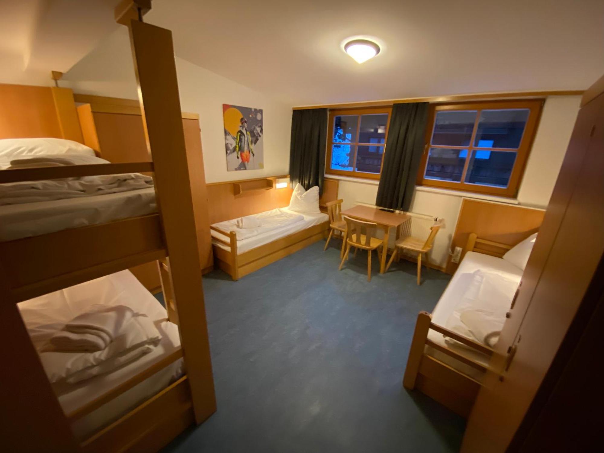 Twenty Seven City Hotel Zell am See Bagian luar foto