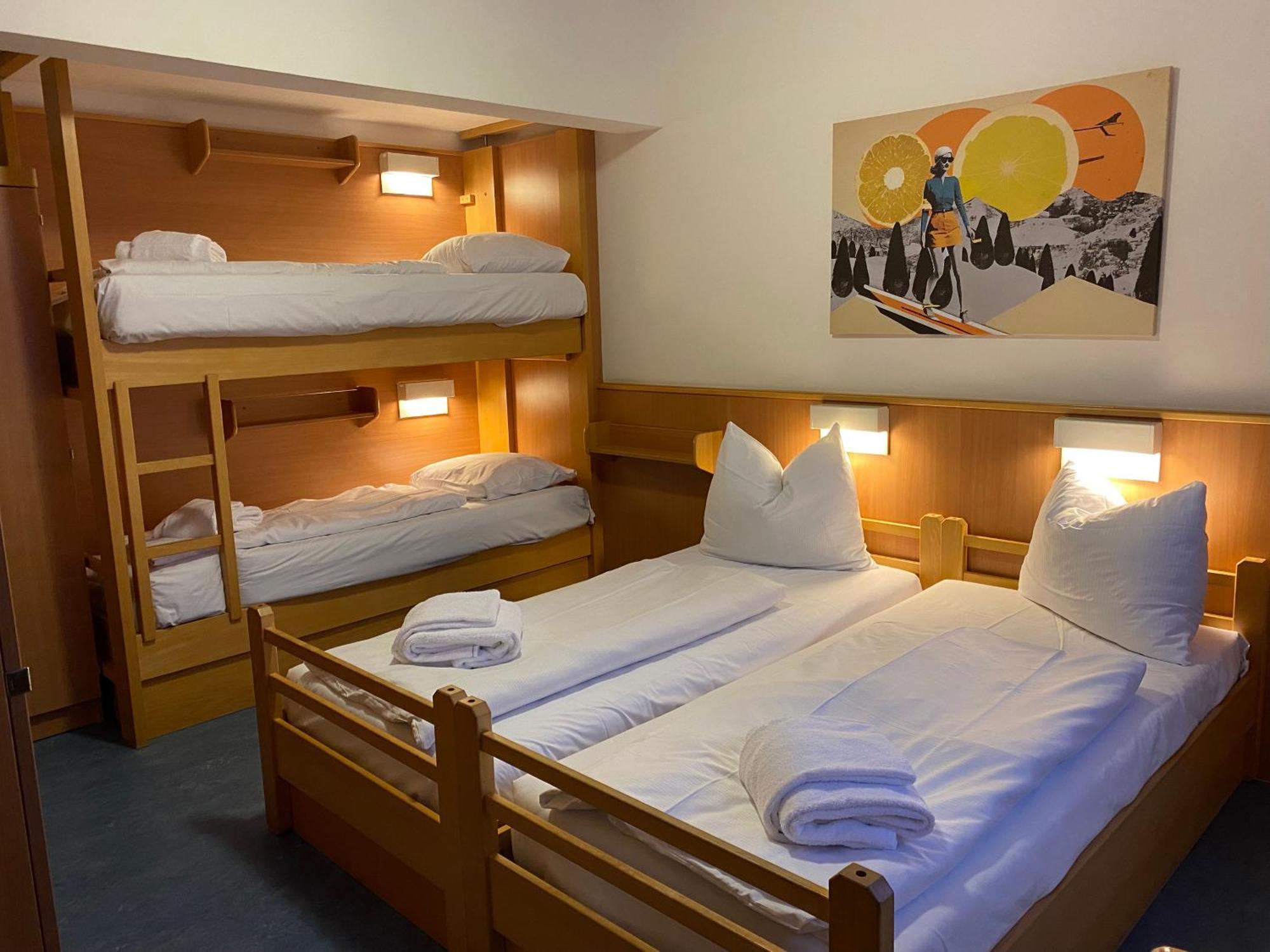 Twenty Seven City Hotel Zell am See Bagian luar foto