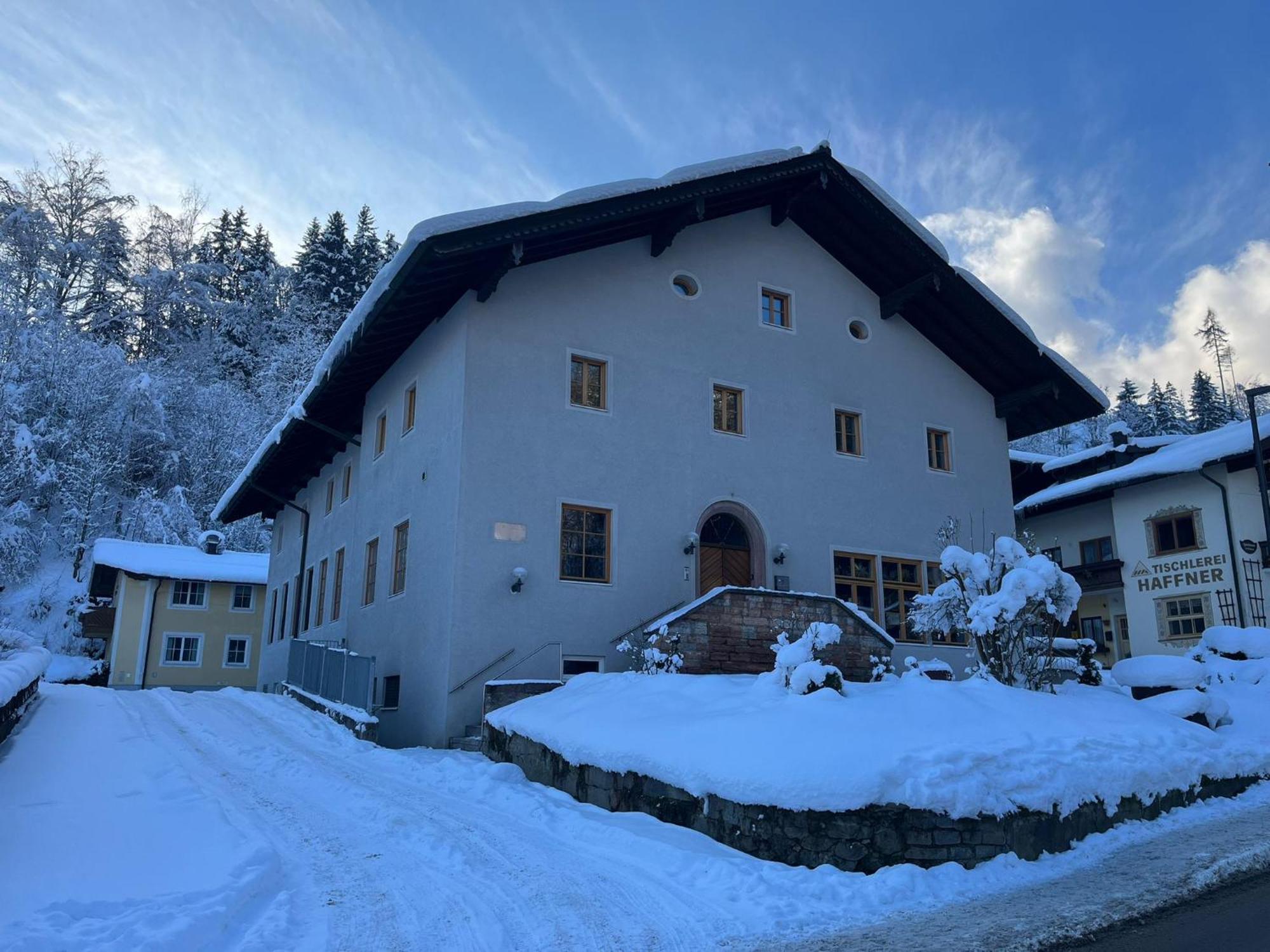 Twenty Seven City Hotel Zell am See Bagian luar foto